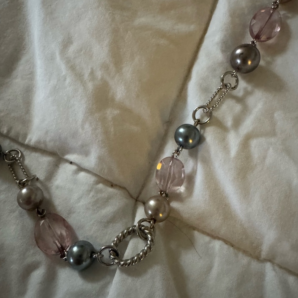 Elegant Pink and Silver Beaded Necklace